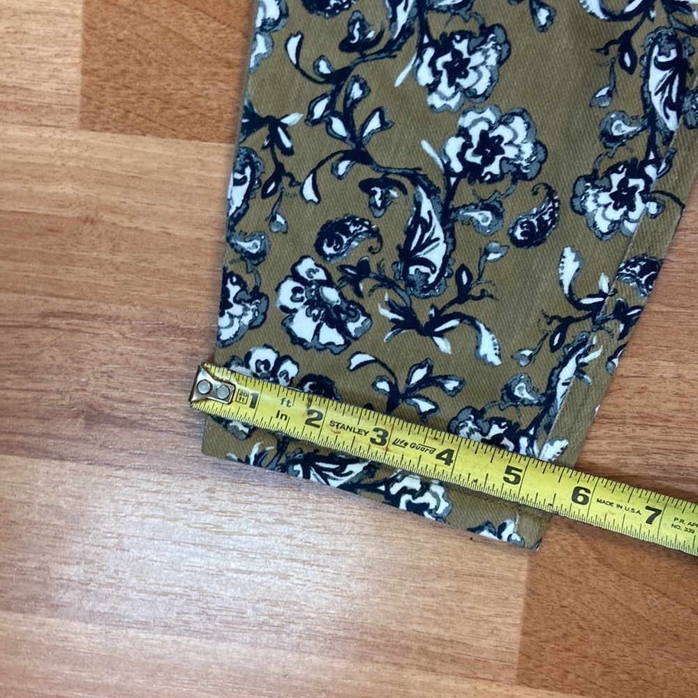 ‼️🆕‼️ stretchy jeans size XL - Picture 7 of 10